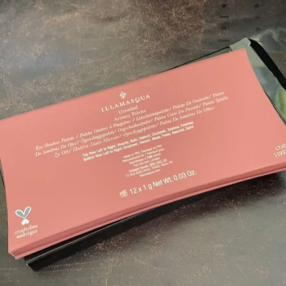 Illamasqua Unveiled Artistry Palette 12 shades